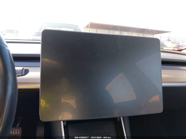 2018 TESLA MODEL 3 5YJ3E1EA1JF125016 Photo 6