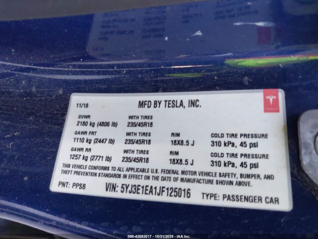 2018 TESLA MODEL 3 5YJ3E1EA1JF125016 Photo 8