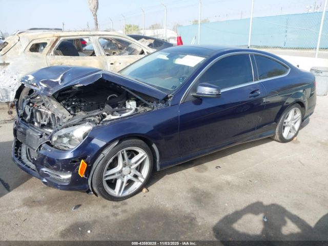 2013 MERCEDES-BENZ C 350 WDDGJ5HB4DG085197 Photo 1