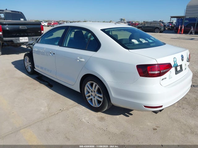 Volkswagen Jetta 1.4t S 2018 3VW2B7AJ7JM223800 Image 3
