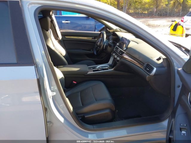 2022 HONDA ACCORD 1HGCV2F31NA013841 Photo 4