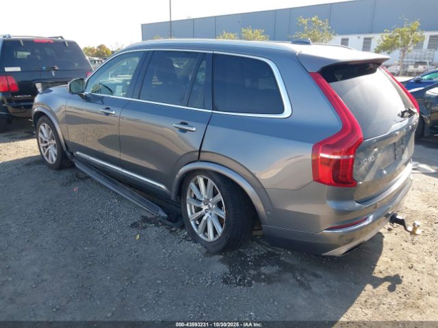 2016 VOLVO XC90 YV4A22PL2G1048613 Photo 2