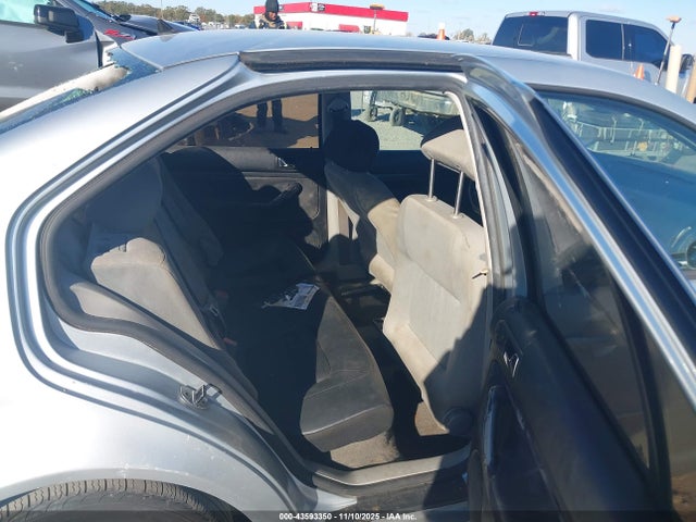 Продаж на аукціоні авто 2005 Volkswagen Jetta Gl, vin: 3VWRK69M65M060070, номер лоту: 43593350