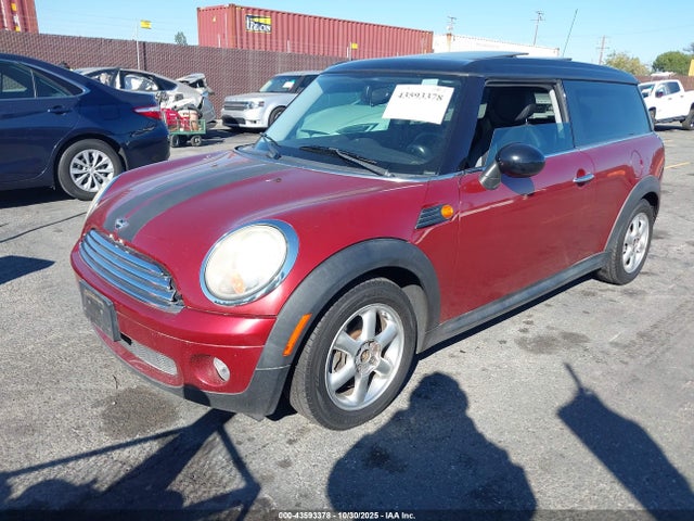 2009 MINI COOPER CLUBMAN WMWML33569TP97803 Photo 1
