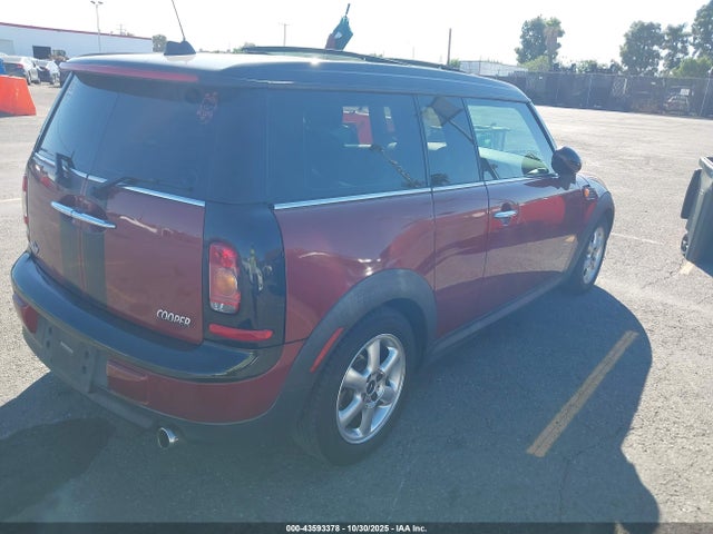 2009 MINI COOPER CLUBMAN WMWML33569TP97803 Photo 3