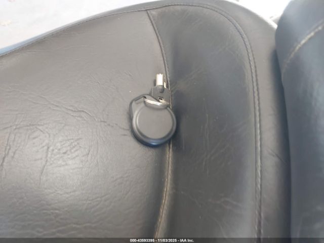 2005 HARLEY-DAVIDSON FLSTCI 1HD1BWB135Y053581 Photo 10