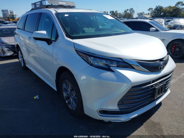 2023 TOYOTA SIENNA 5TDJRKECXPS175484