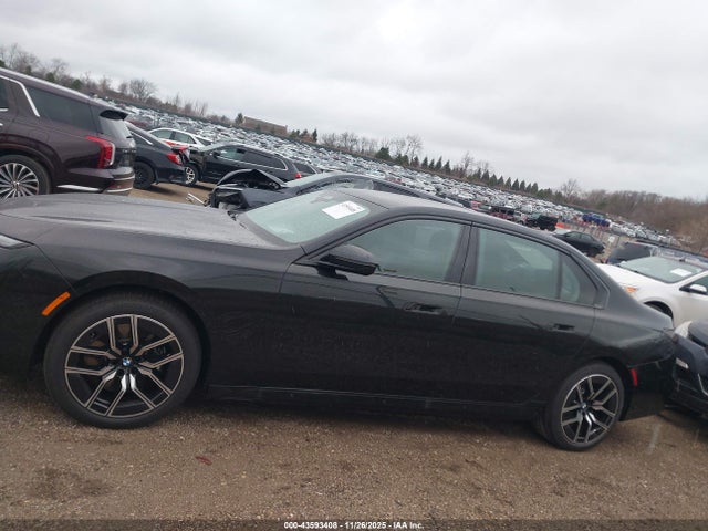 WBA33EJ07SCV41593 BMW 760i Xdrive
