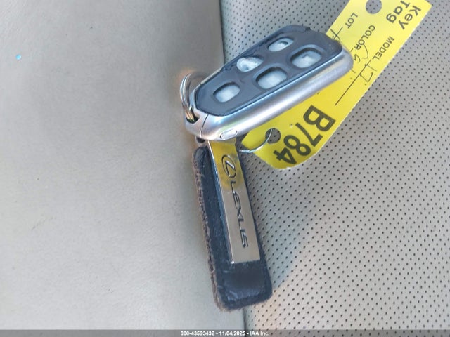 2017 CADILLAC XT5 1GYKNBRS3HZ108561 Photo 10