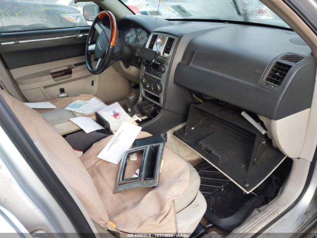 2005 CHRYSLER 300C 2C3JA63H95H173092 Photo 4