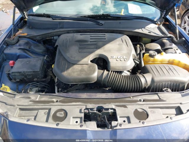 2015 CHRYSLER 300 2C3CCARG7FH501177 Photo 9