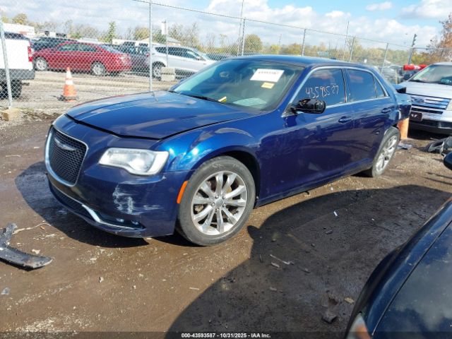 2015 CHRYSLER 300 2C3CCARG7FH501177 Photo 1
