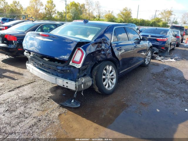 2015 CHRYSLER 300 2C3CCARG7FH501177 Photo 3