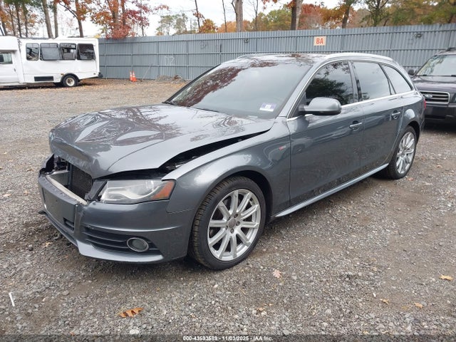 2012 AUDI A4 WAUWFAFLXCA111909 Photo 1