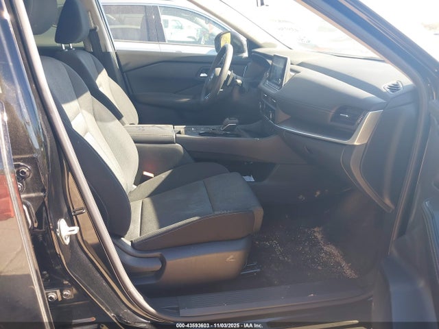 2024 NISSAN ROGUE JN8BT3BA1RW000272 Photo 4