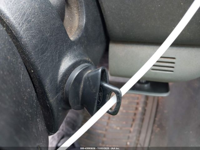 2004 FORD F-250 1FTNX21L74EA15884 Photo 10