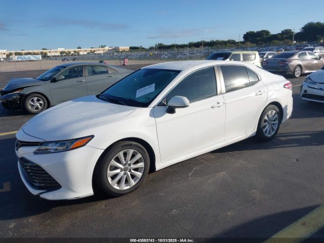 2020 TOYOTA CAMRY 4T1C11AKXLU958801 Photo 1