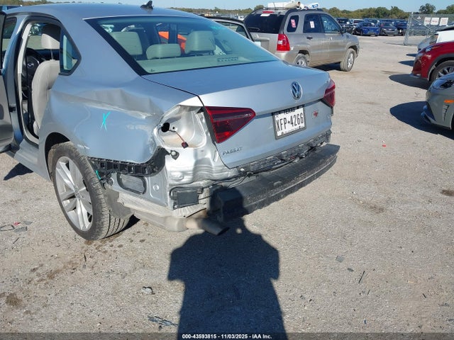 Продажа на аукционе авто 2019 Volkswagen Passat 2.0t Wolfsburg Edition, vin: 1VWLA7A37KC009370, номер лота: 43593815