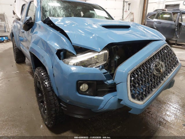 5TFSZ5AN3KX196225 Toyota Tacoma Trd Sport