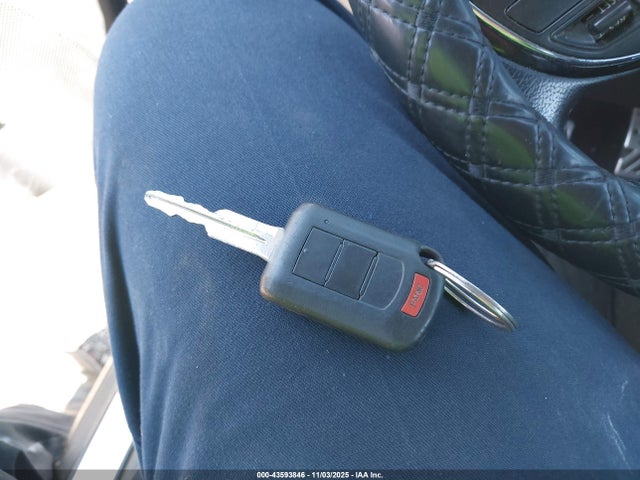 2017 MITSUBISHI OUTLANDER SPORT JA4AP3AU2HZ035725 Photo 10