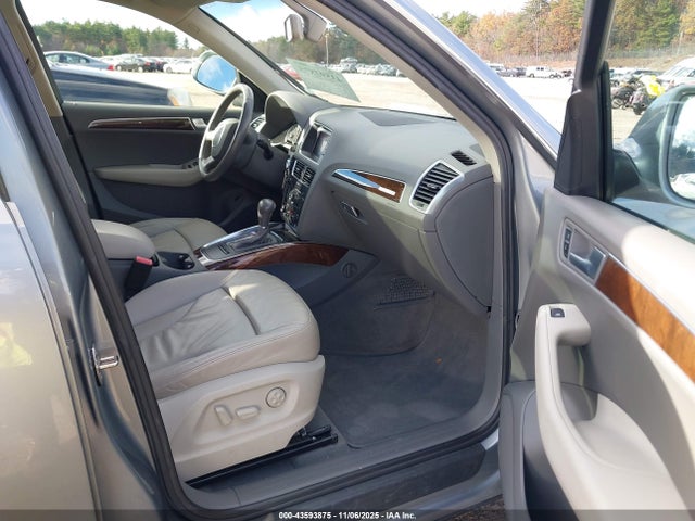 2010 AUDI Q5 WA1CKAFP2AA109504 Photo 4
