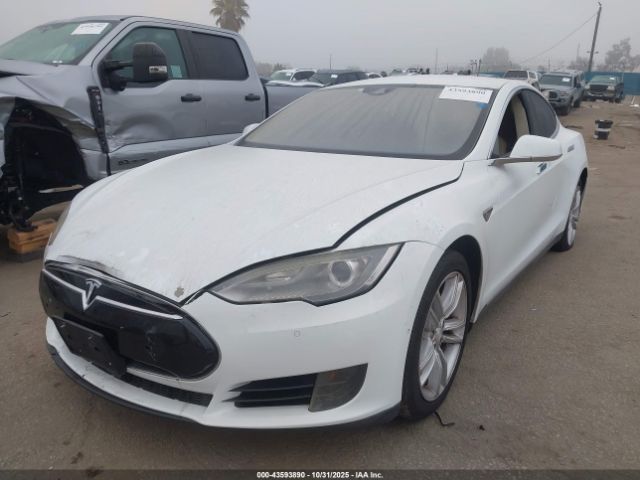 2015 TESLA MODEL S 5YJSA1E15FF103566 Photo 1