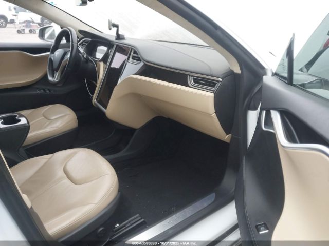 2015 TESLA MODEL S 5YJSA1E15FF103566 Photo 4