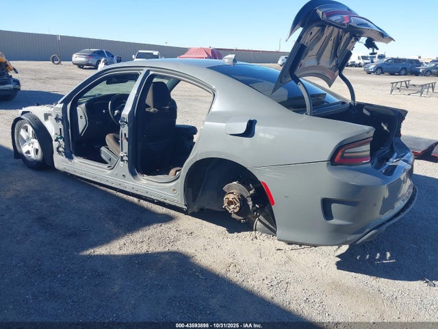 2C3CDXGJ3JH340219 Dodge Charger R/t Scat Pack Rwd