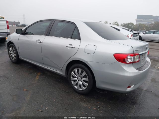 2013 TOYOTA COROLLA 5YFBU4EE2DP221670 Photo 2