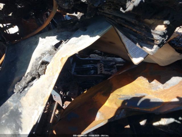 2025 TOYOTA CAMRY 4T1DAACK2SU176752 Photo 4