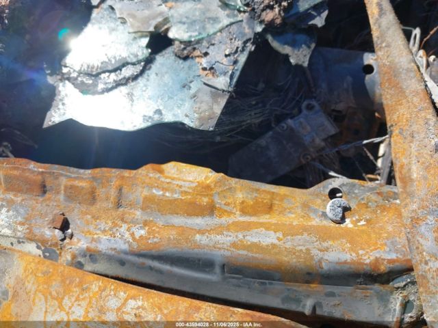 2025 TOYOTA CAMRY 4T1DAACK2SU176752 Photo 8