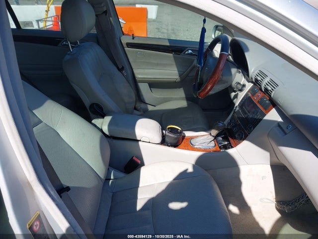 2006 MERCEDES-BENZ C 350 WDBRF56HX6F728171 Photo 4