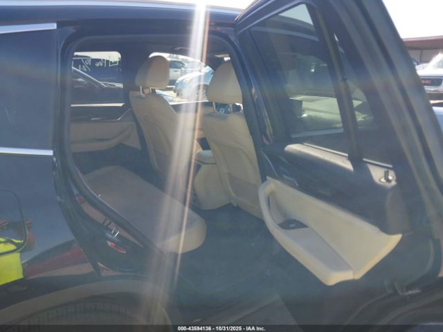 2022 BMW X3 5UX53DP08N9K97238 Photo 7