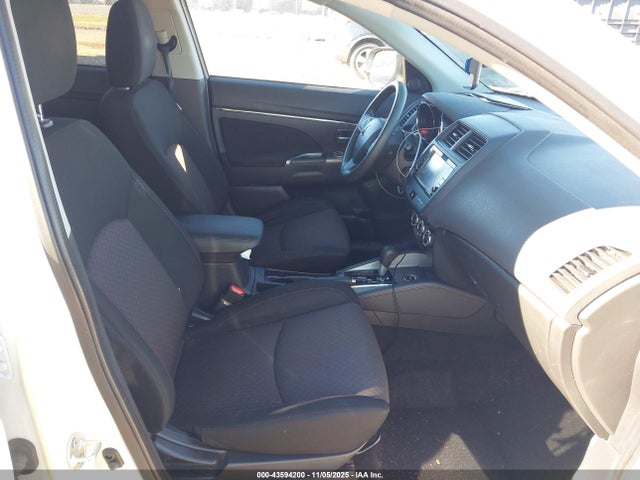 2019 MITSUBISHI OUTLANDER SPORT JA4AR3AU6KU019090 Photo 4