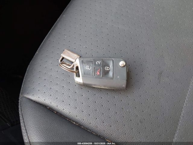 2020 VOLKSWAGEN TIGUAN 3VV3B7AX7LM064308 Photo 10