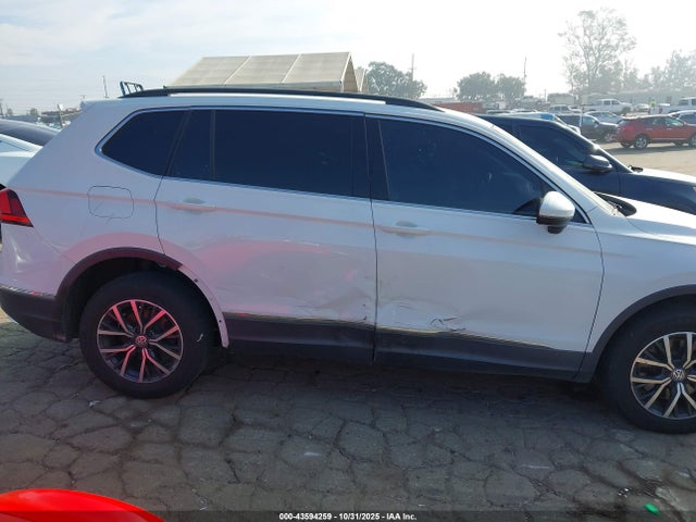 3VV3B7AX7LM064308 Volkswagen Tiguan 2.0t Se/2.0t Se R-line Black/2.0t Sel