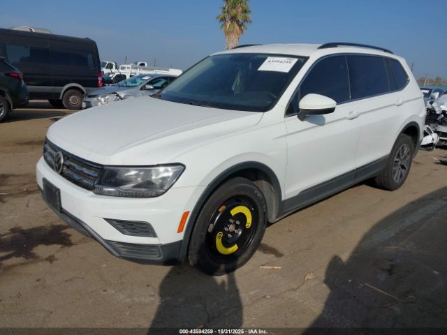 2020 VOLKSWAGEN TIGUAN 3VV3B7AX7LM064308 Photo 1
