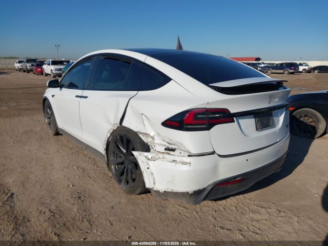 2022 TESLA MODEL X 7SAXCBE61NF337352 Photo 2
