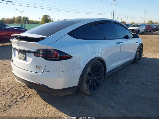 2022 TESLA MODEL X 7SAXCBE61NF337352 Photo 3