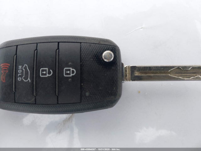 Продаж на аукціоні авто 2015 Kia Sportage Lx, vin: KNDPB3AC2F7787634, номер лоту: 43594307
