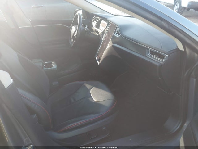 2013 TESLA MODEL S 5YJSA1CP0DFP11693 Photo 4
