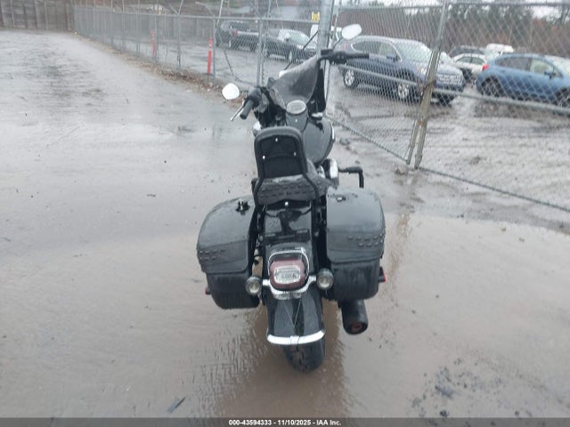 2025 HARLEY-DAVIDSON FLHC 1HD1YA91XSB014542 Photo 5