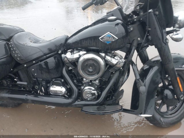 2025 HARLEY-DAVIDSON FLHC 1HD1YA91XSB014542 Photo 7