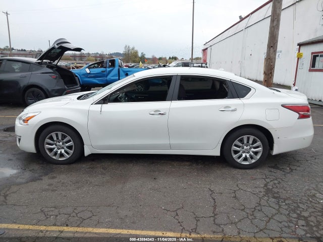 Nissan Altima 2.5 S 2015 1N4AL3AP5FC206842 Image 14