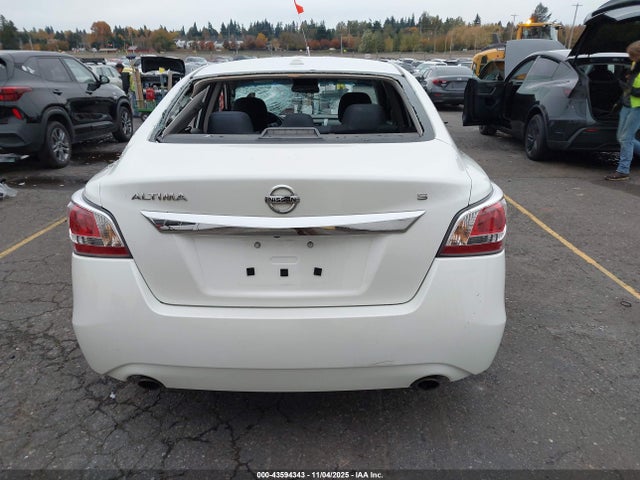 Nissan Altima 2.5 S 2015 1N4AL3AP5FC206842 Image 16