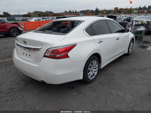Nissan Altima 2.5 S 2015 1N4AL3AP5FC206842 Image 4