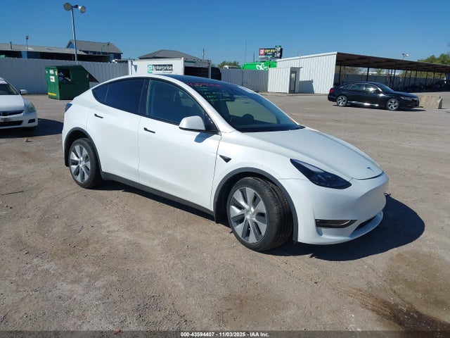 2022 TESLA MODEL Y 7SAYGAEE0NF536449 Photo 0