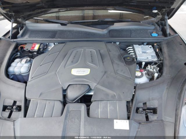 2021 PORSCHE CAYENNE E-HYBRID COUPE WP1BE2AY4MDA44140 Photo 9