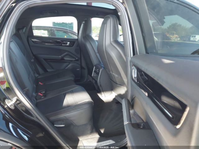 2021 PORSCHE CAYENNE E-HYBRID COUPE WP1BE2AY4MDA44140 Photo 7
