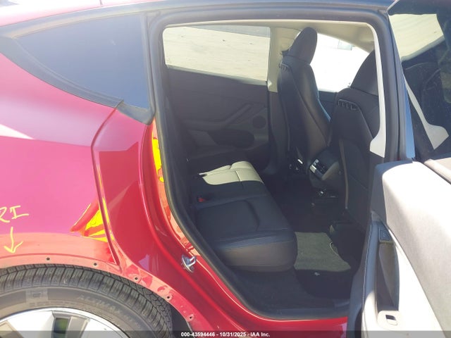 2023 TESLA MODEL Y 7SAYGDEE1PA063520 Photo 7
